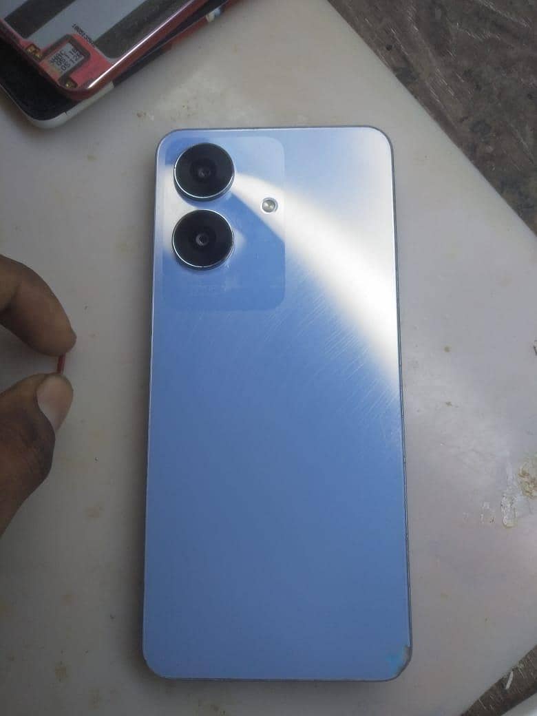 realme Note 60 0