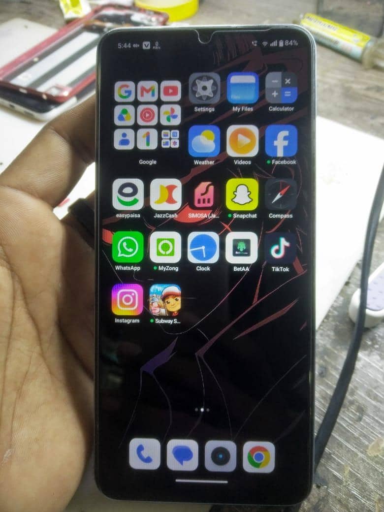 realme Note 60 4