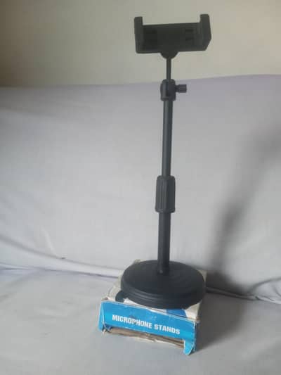 Microphone stands