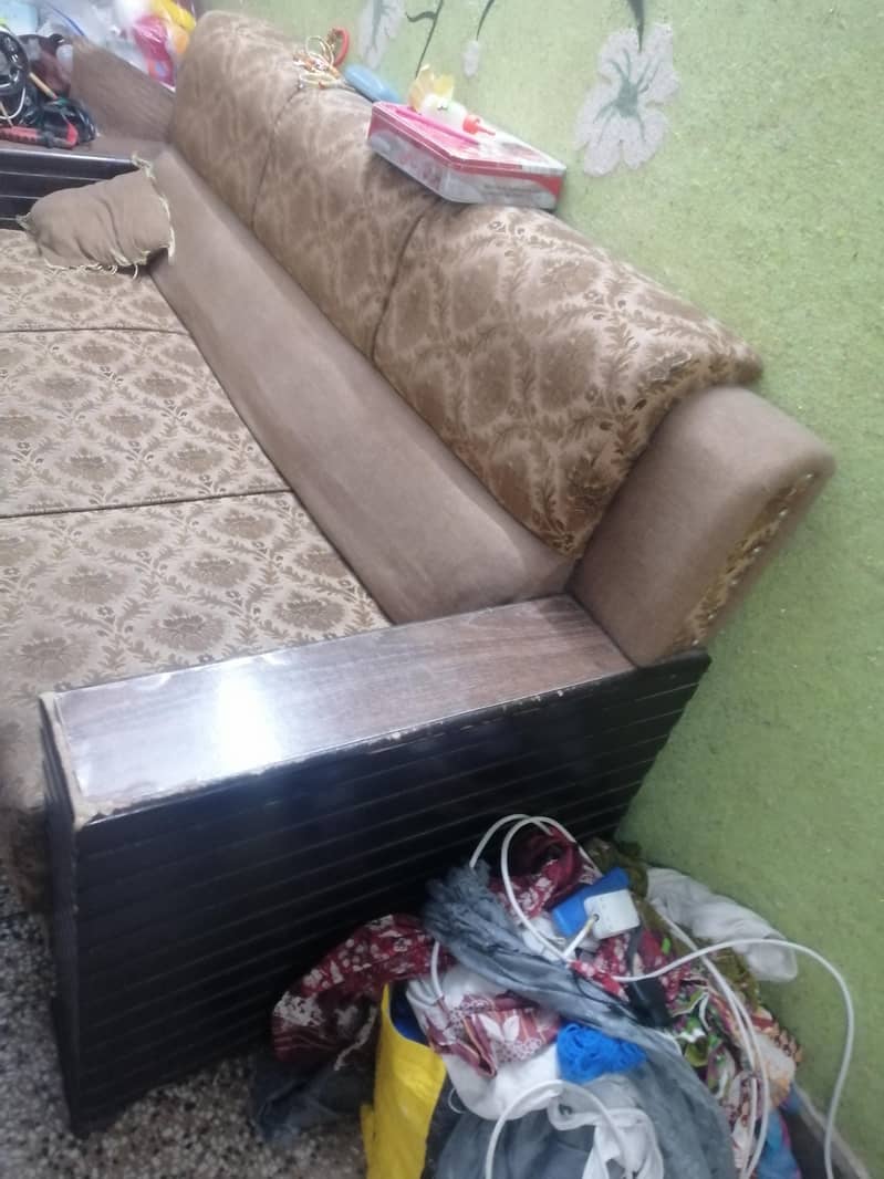 5 seater 4