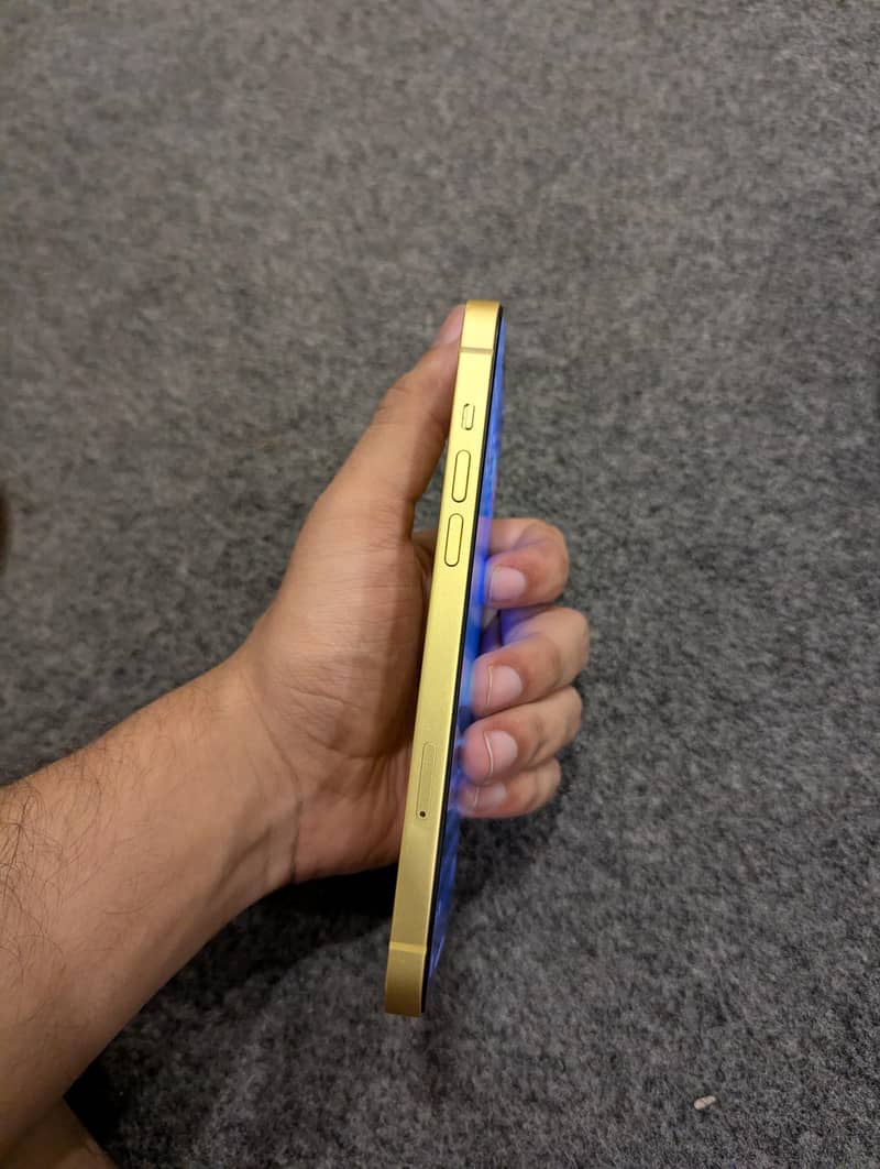 Apple iPhone 14 plus 3