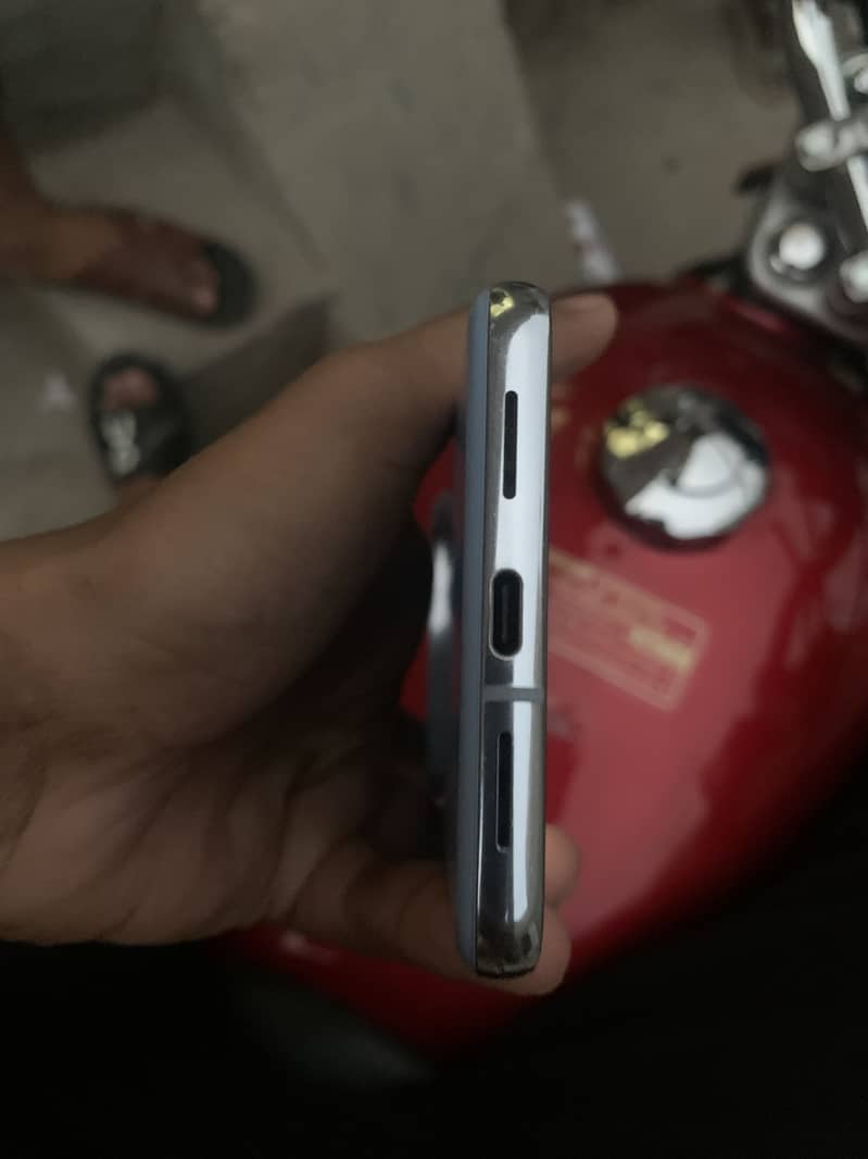 Google pixel 8 pro 0