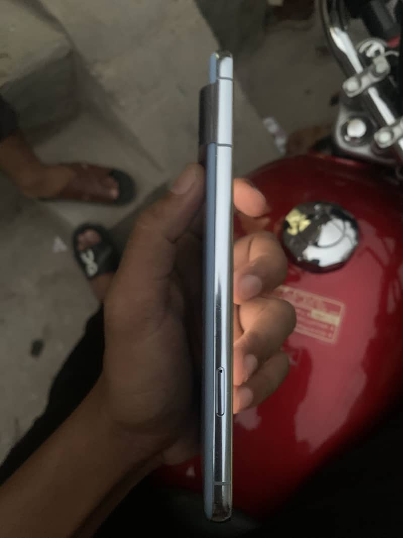 Google pixel 8 pro 1