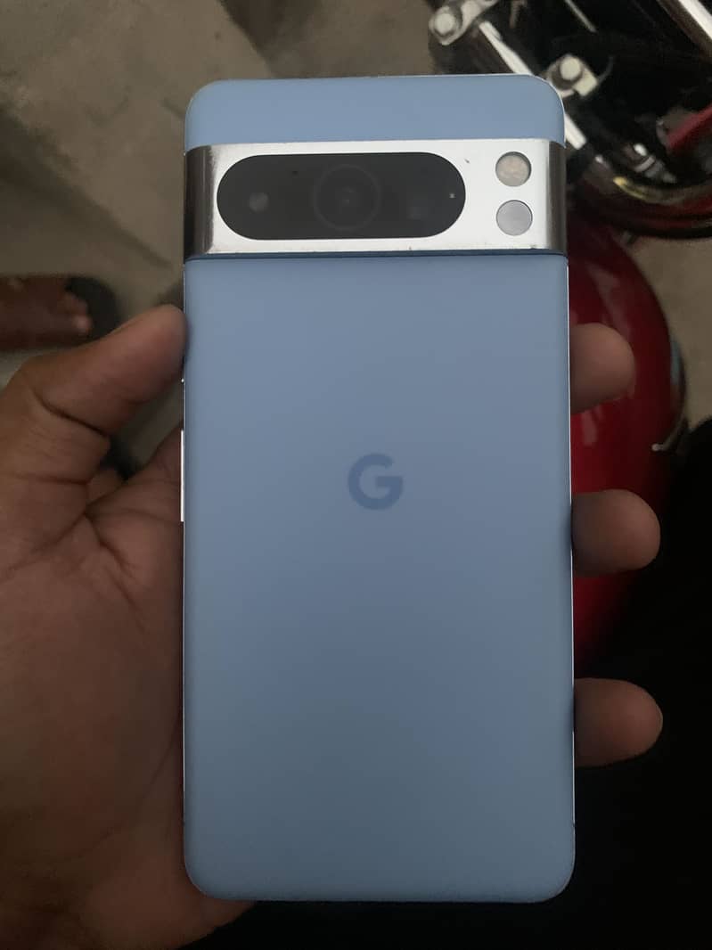 Google pixel 8 pro 3