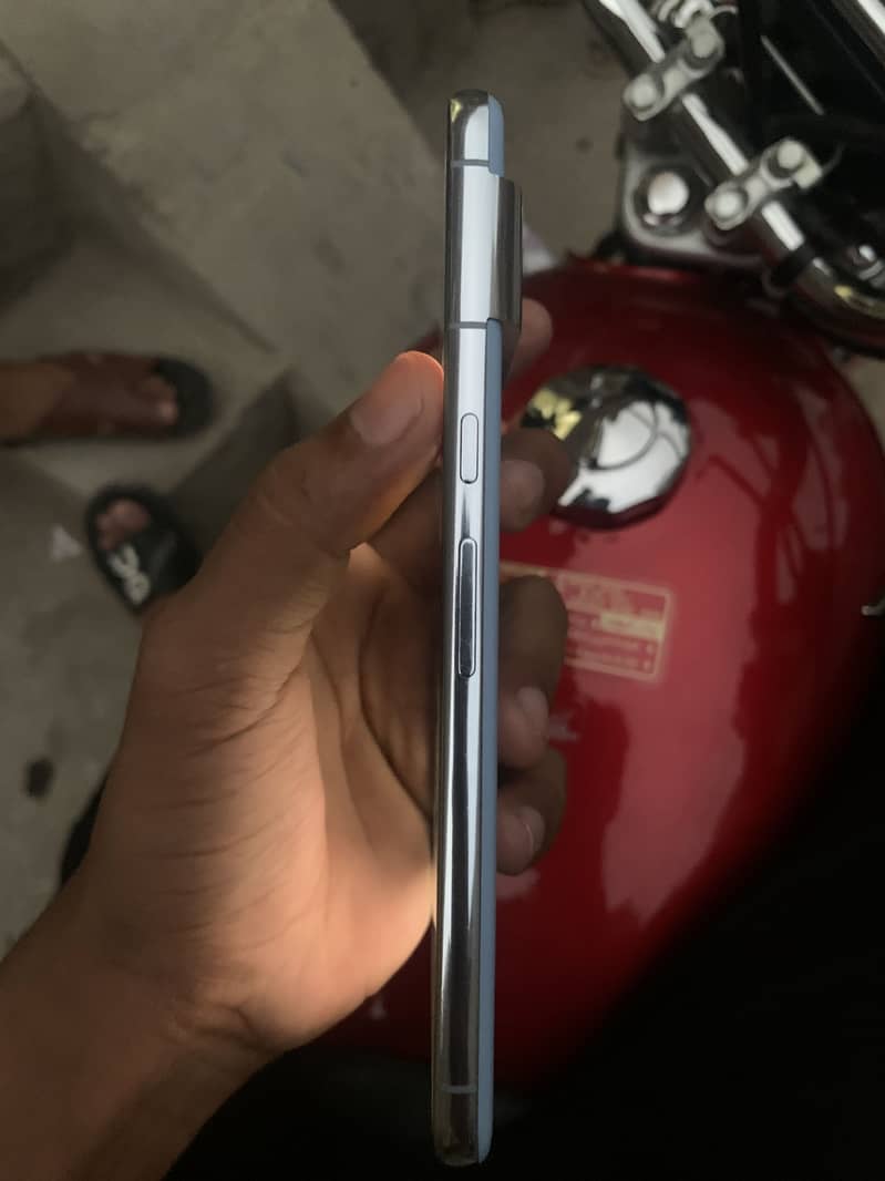 Google pixel 8 pro 5