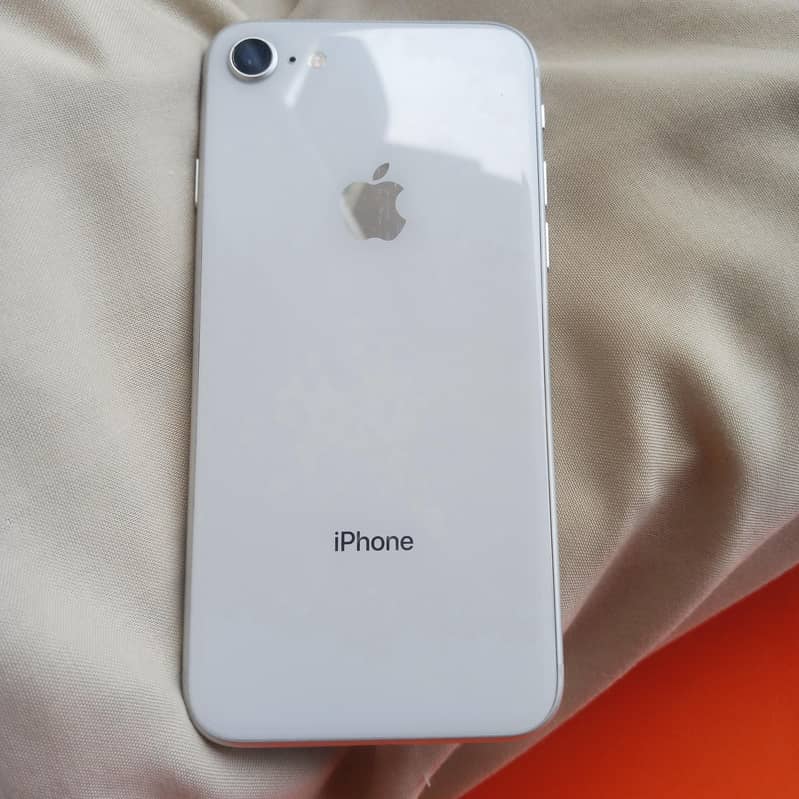 Apple iPhone 8 2