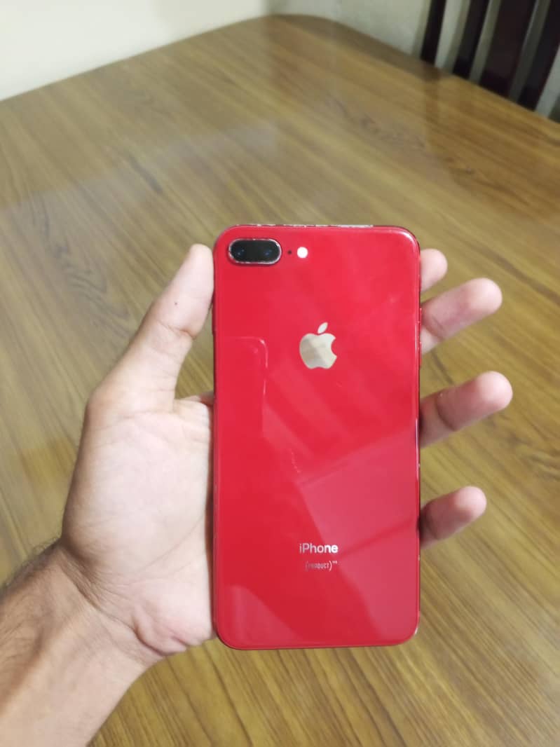 Apple iPhone 8 Plus 2