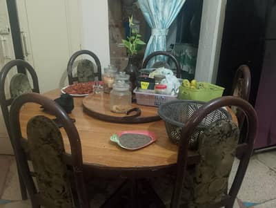Dining table and chairs set.