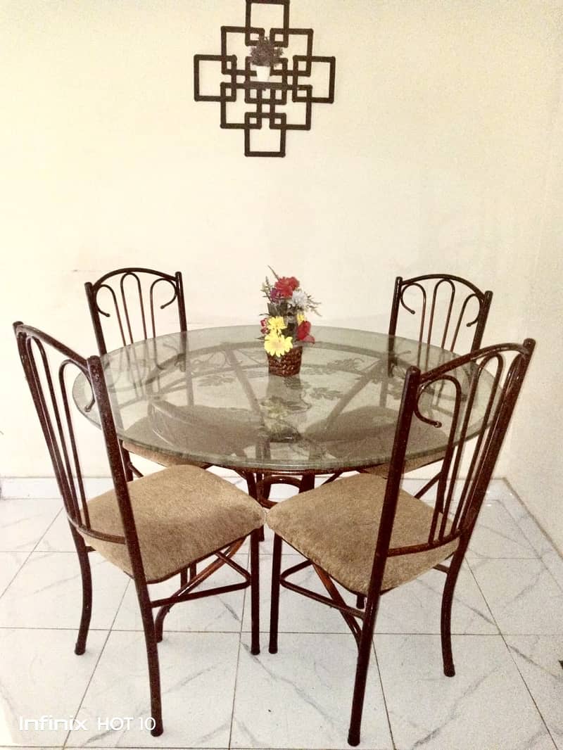 Dining table 3