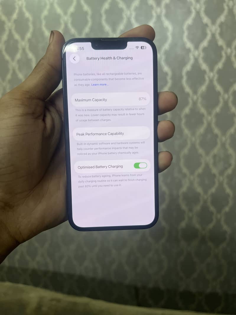 Apple iPhone 13 5