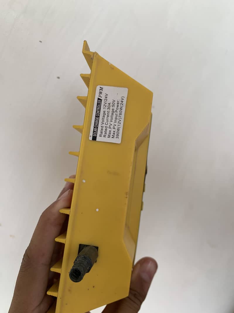 Solar controller 30A 2