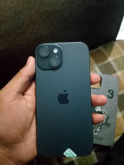 Apple iPhone 15
