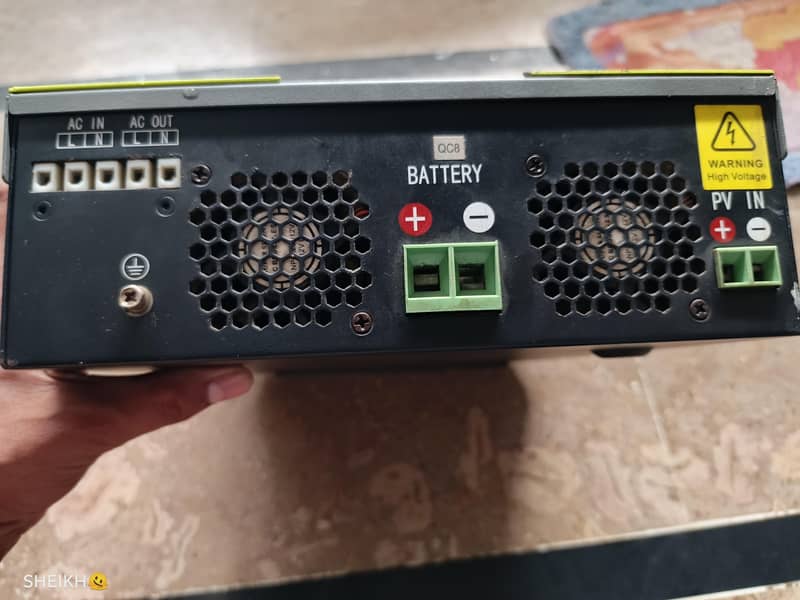 fronus Xeon plus 2000VA 1
