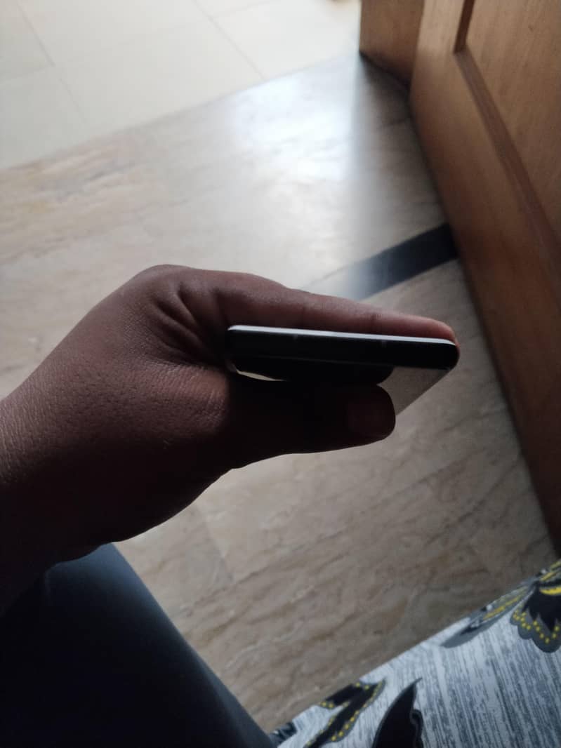 Google Pixel 6a 3
