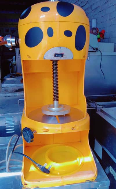 Gola ganda machine and ice crusher