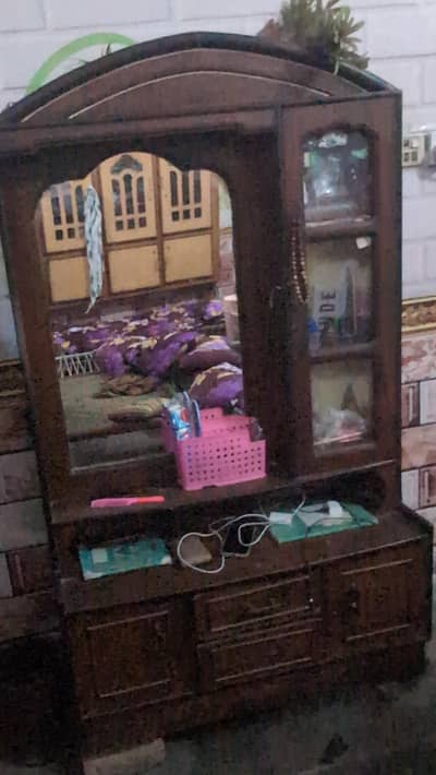 dressing table