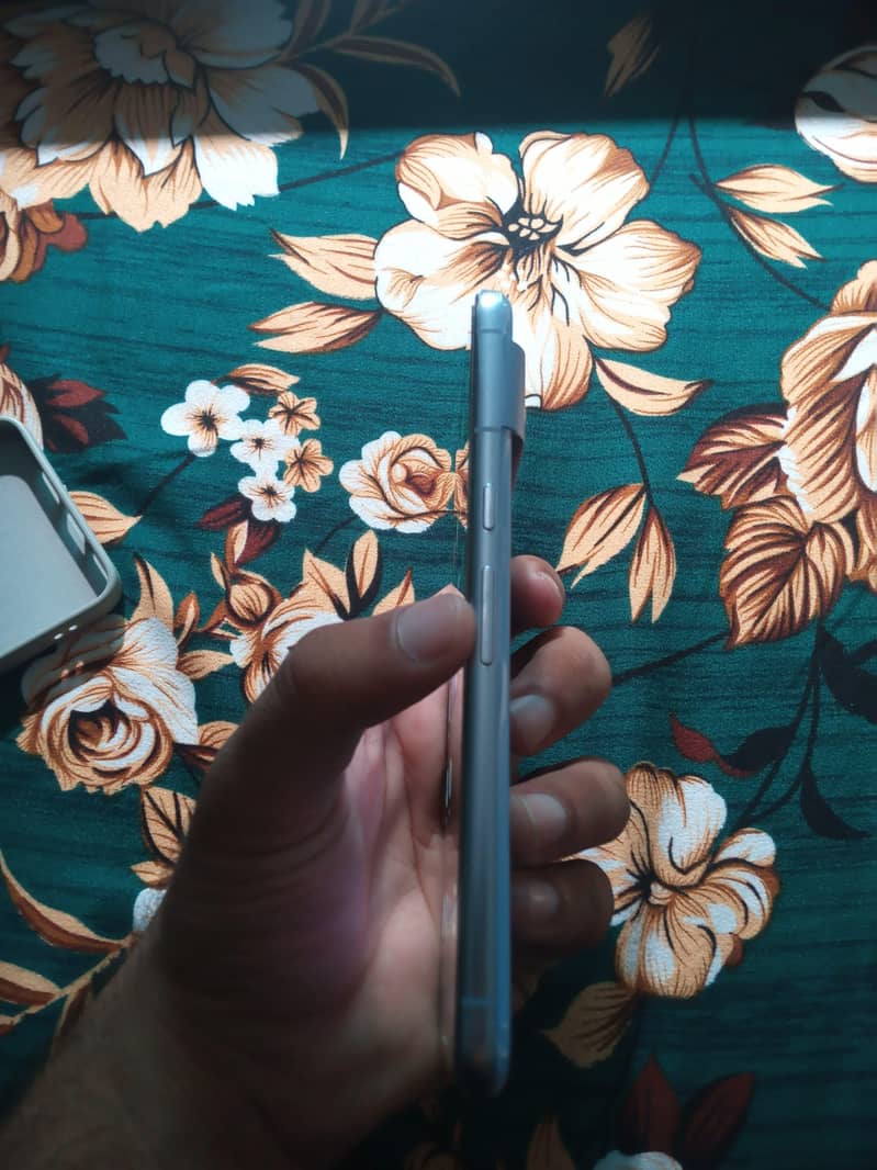 Google Pixel 8 Pro 1