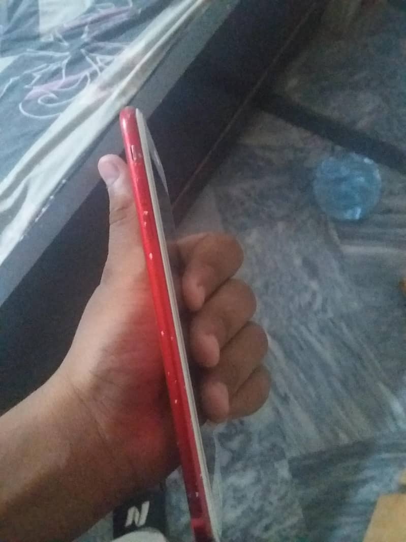 Apple iPhone 7 Plus 4