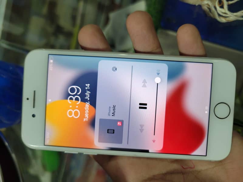 Apple iPhone 7 1