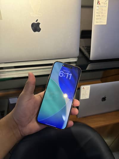 Apple iPhone 16 Pro Max