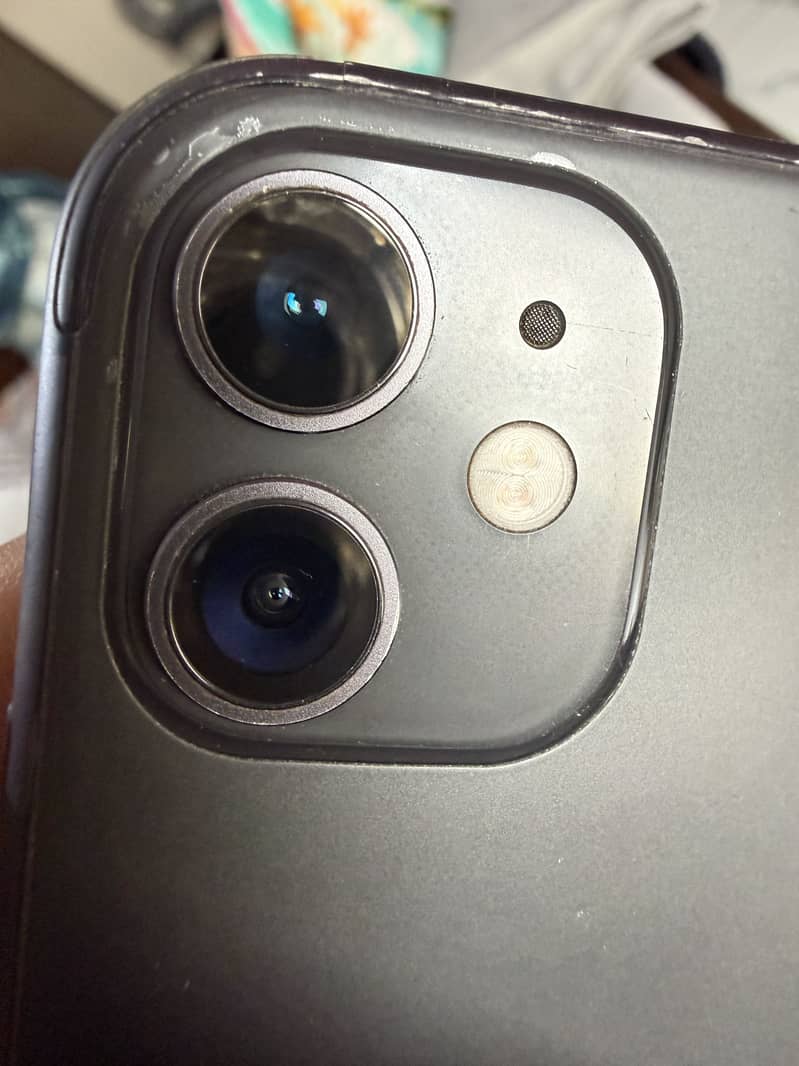 Apple iPhone 11 128gb pta approved 7