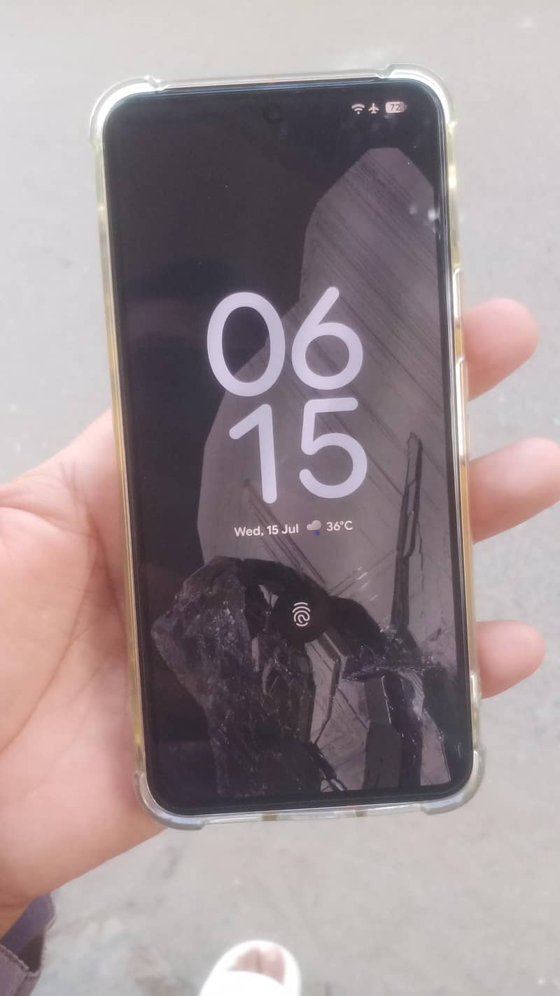 Google Pixel 8 1
