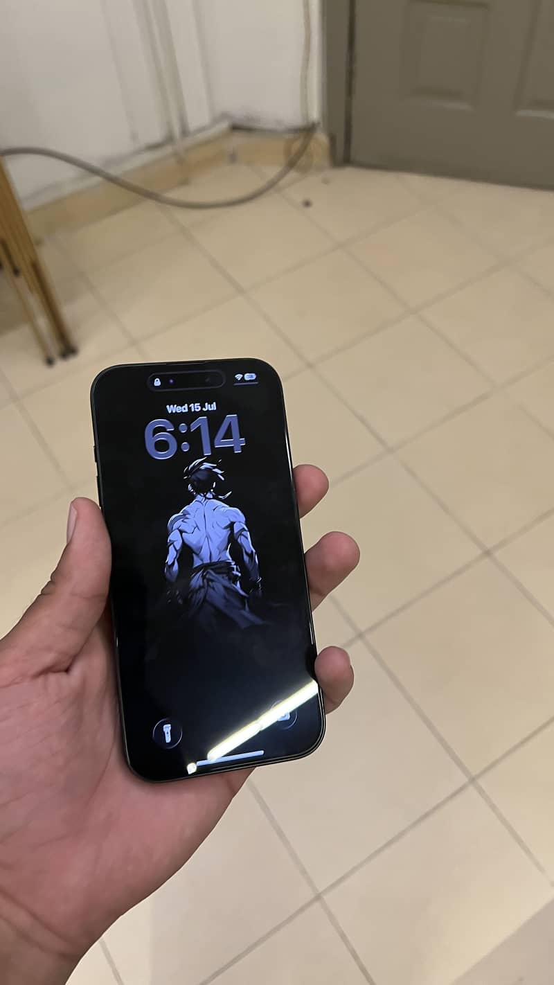 Apple iPhone 15 Pro 0
