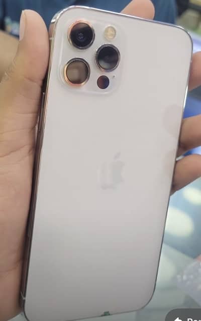 Apple iPhone 12 Pro