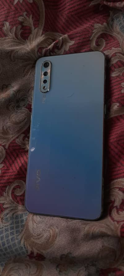 Vivo S1