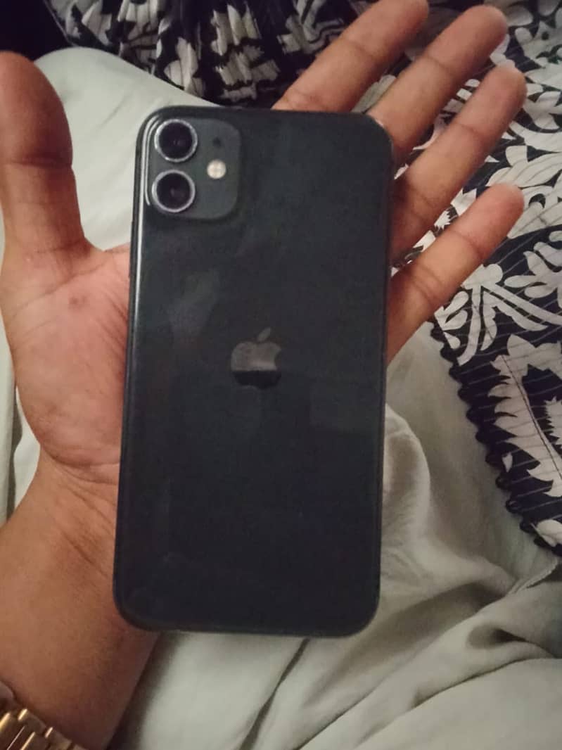 Apple iPhone 11 0