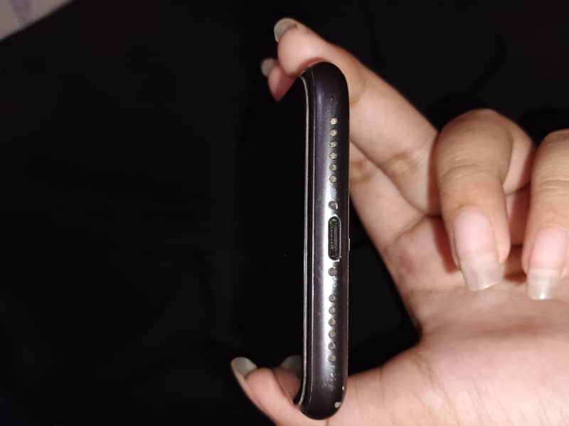 Apple iPhone 11 2