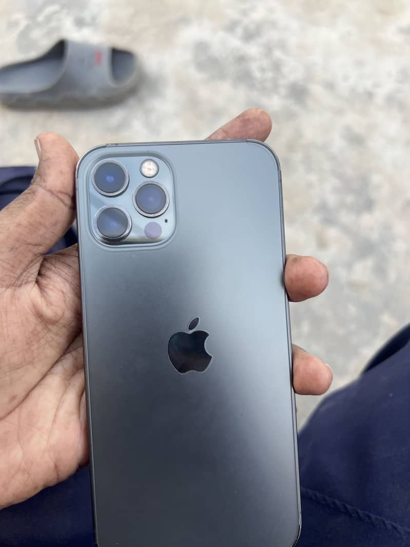 Iphone 12 pro 2