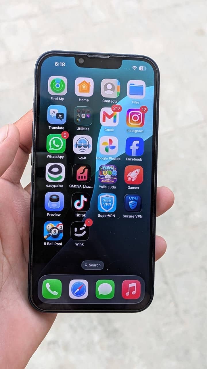 Apple iPhone 13 2