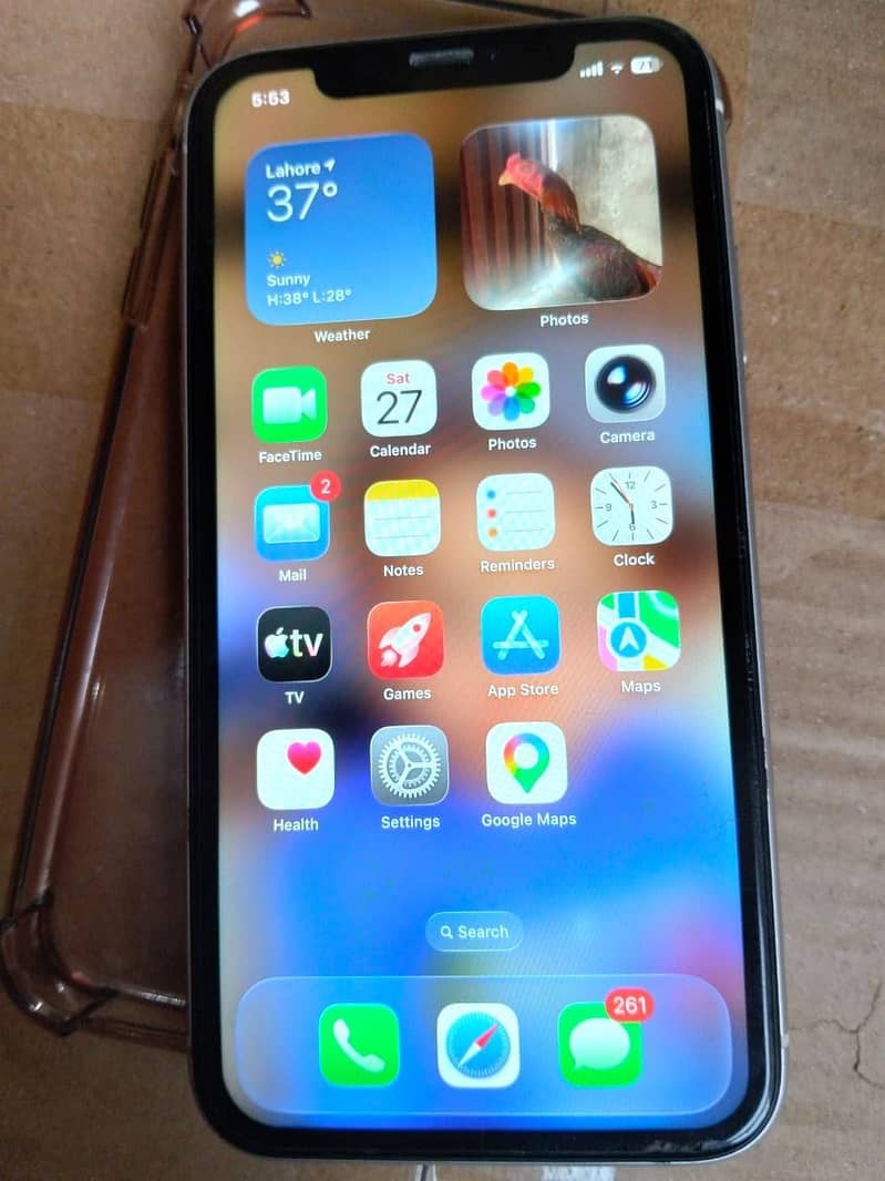 Apple iPhone 11 0