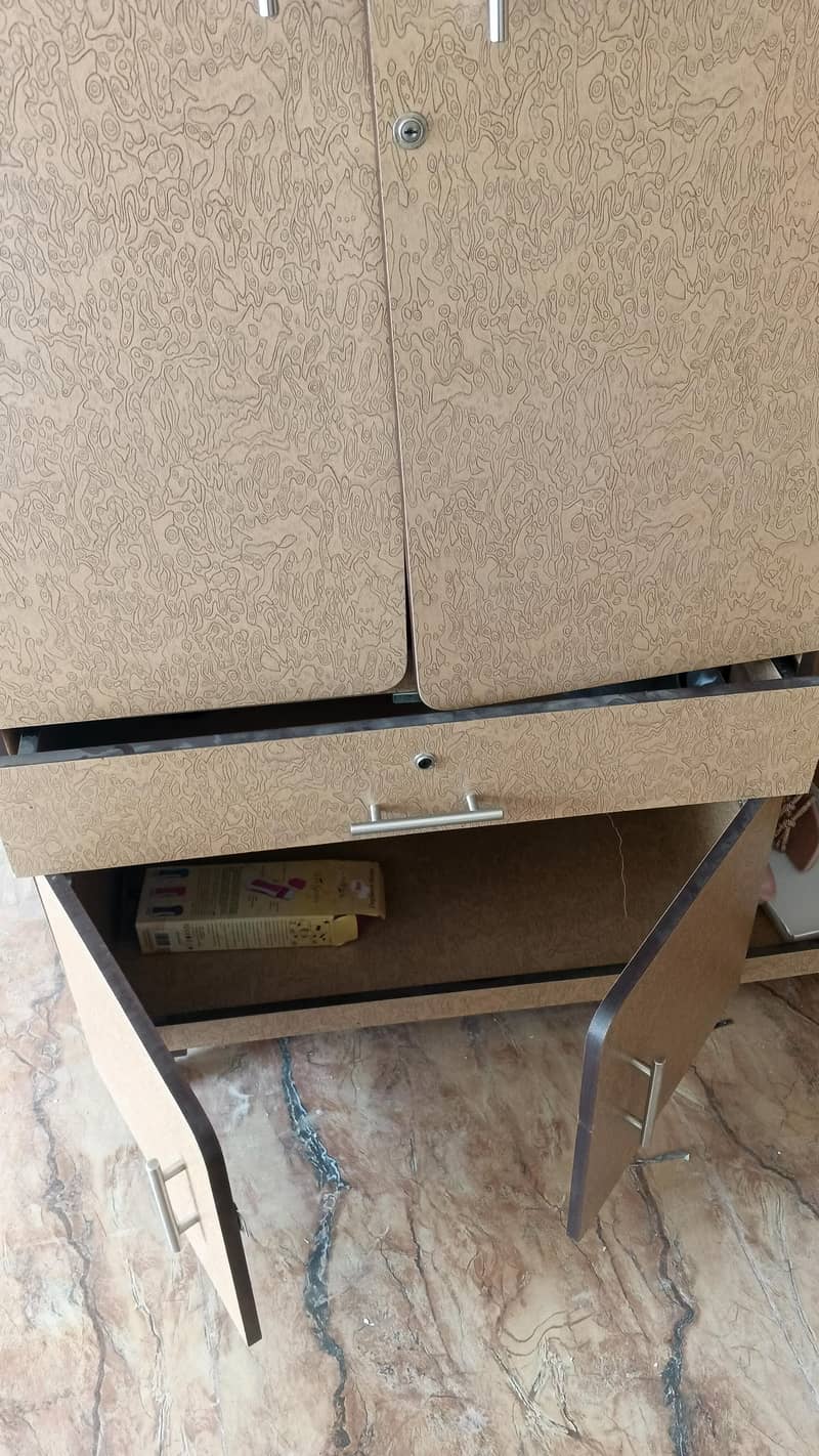 Fully functional wardrobe 1