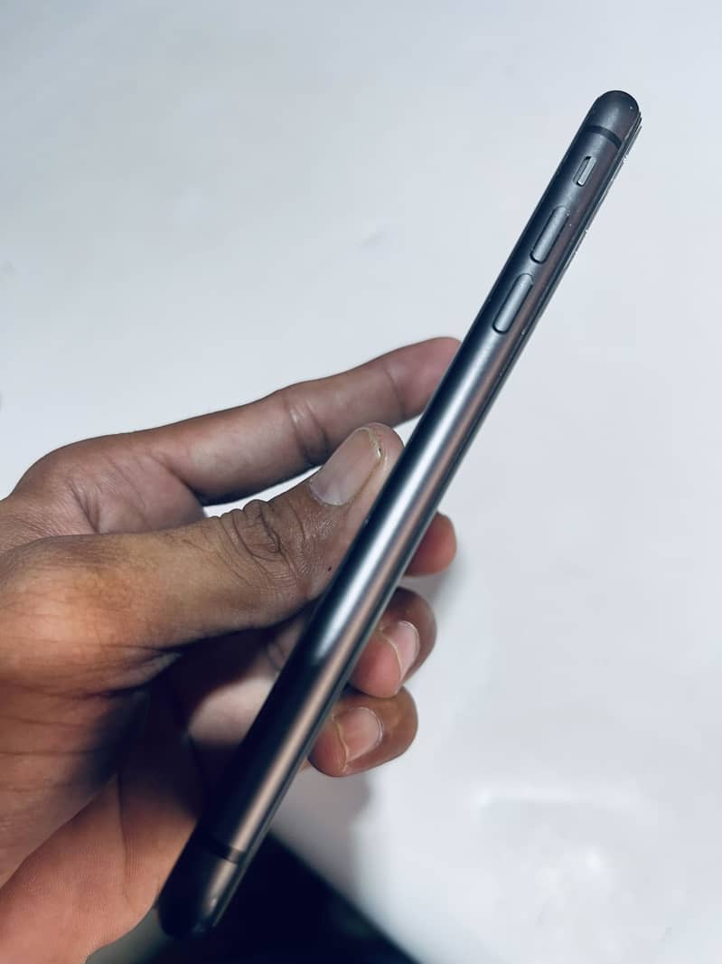 Apple iPhone 11 128gb only faceid off 13