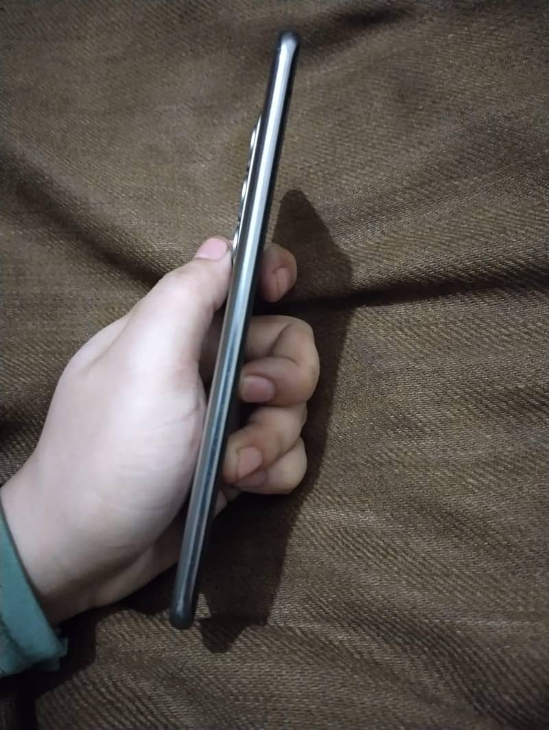 spark 40 pro plus 1