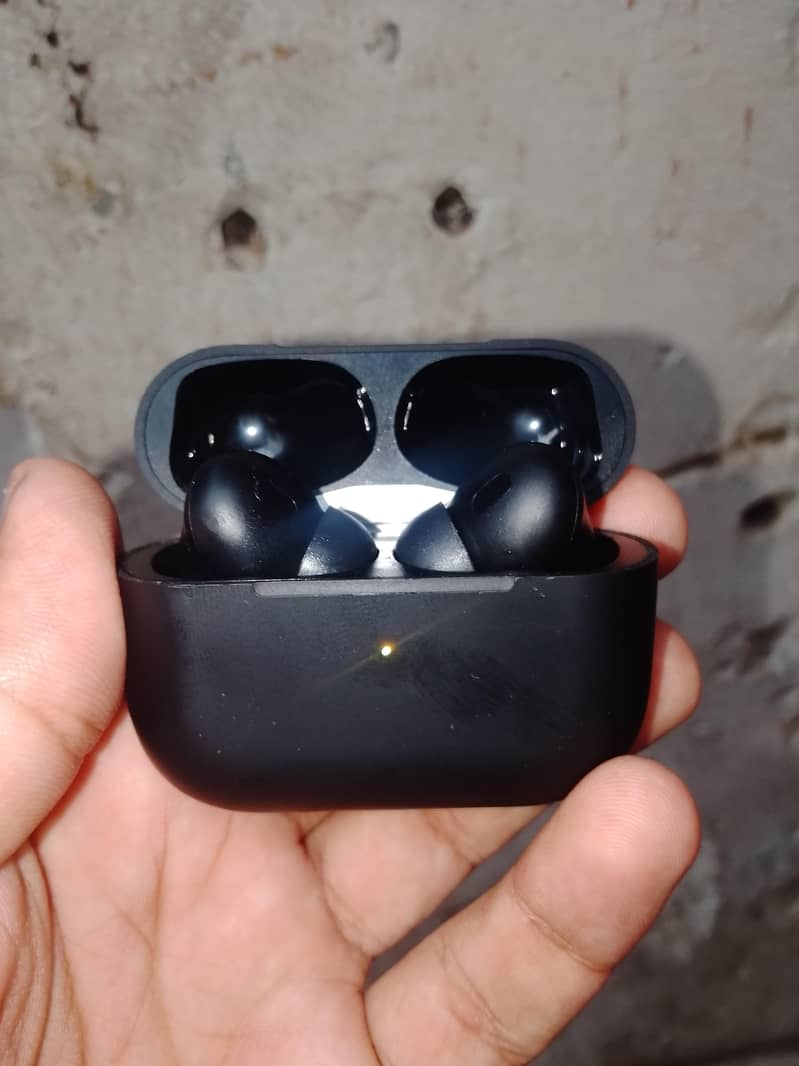 Earbuds 3