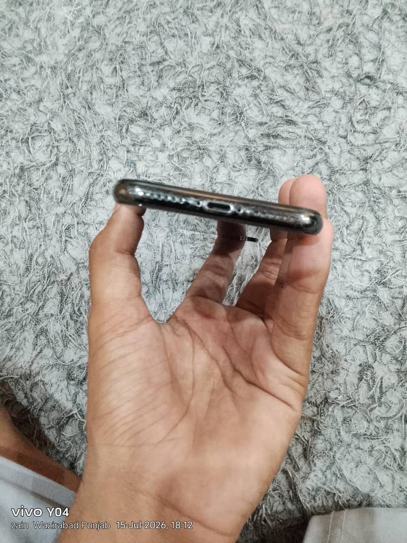 Apple iPhone X 1