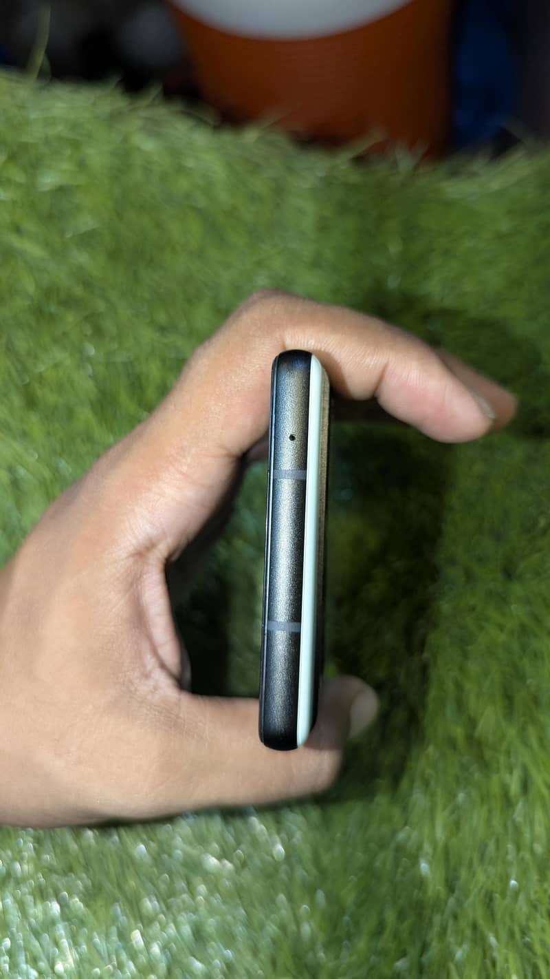 Google Pixel 6a 2