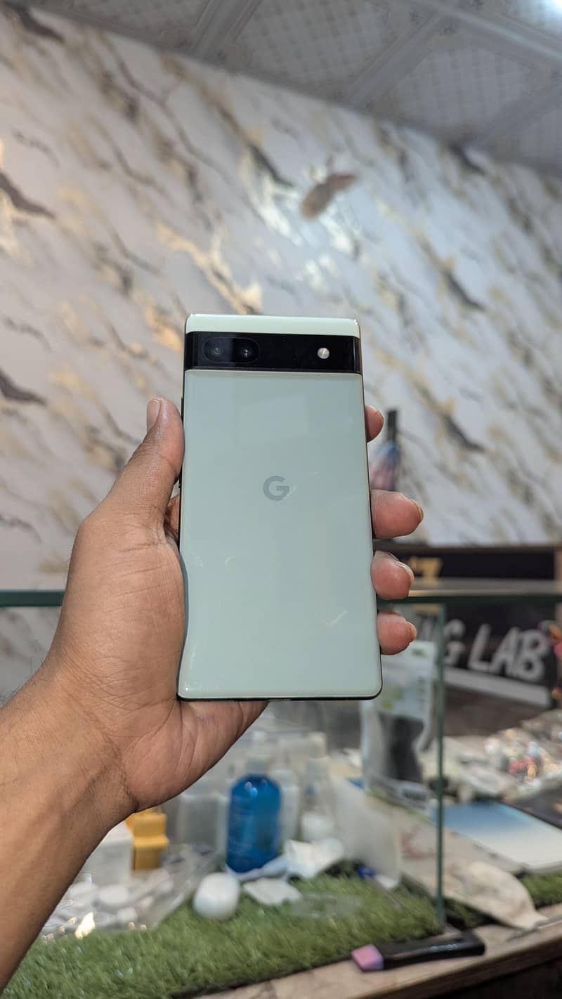 Google Pixel 6a 5