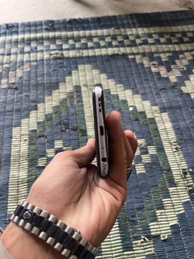 Vivo V20