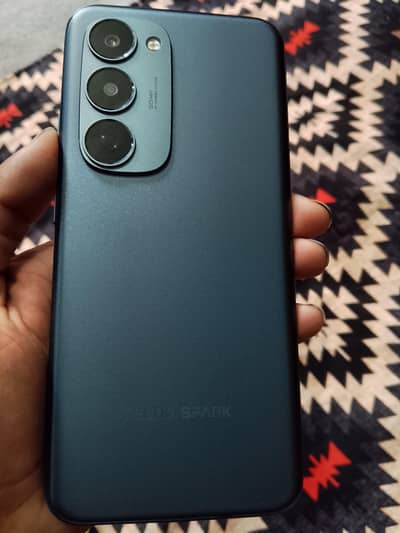 Tecno Spark 40 pro plus