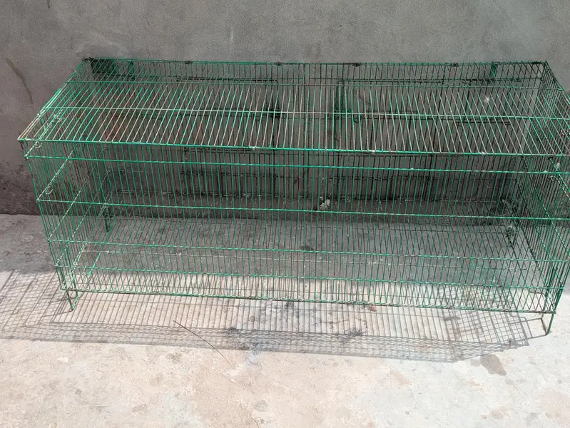 2 Portion Bird Cage available for sale in good condition. — photo 4