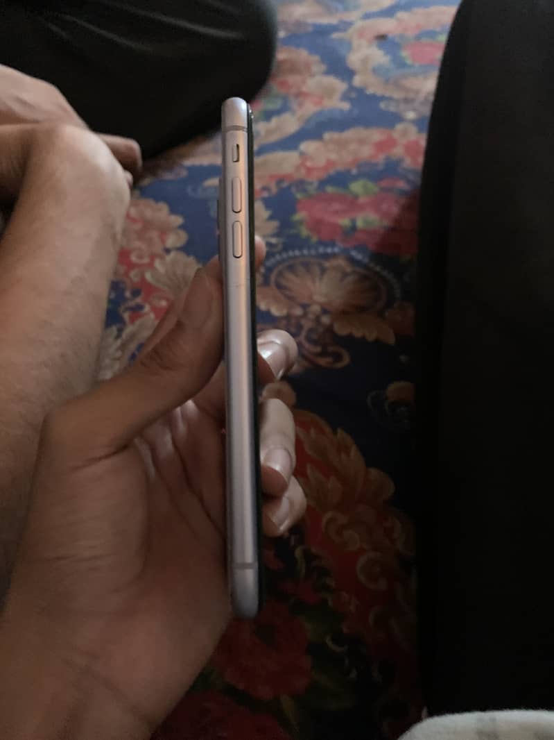 Iphone 11 3