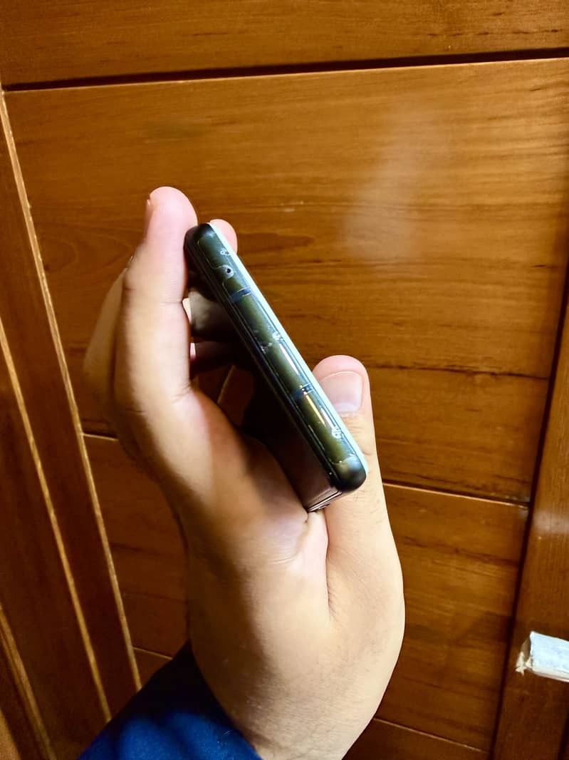 Google Pixel 6a 3
