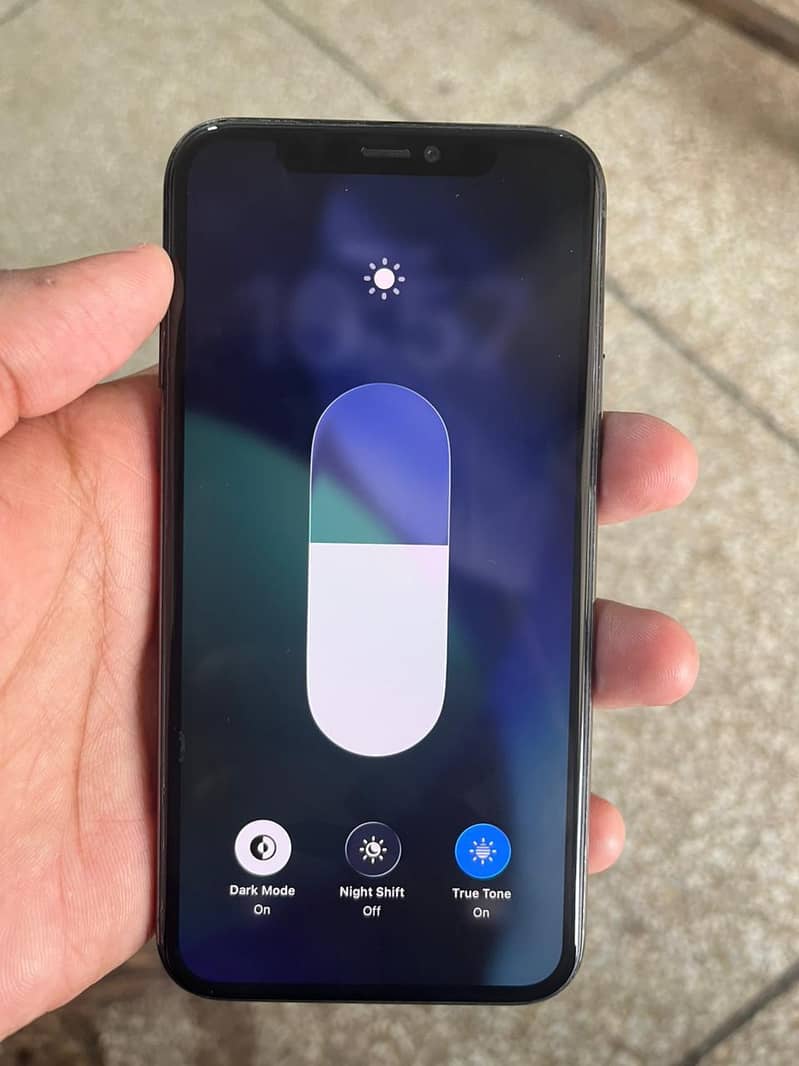 Apple iPhone 11 Pro 1