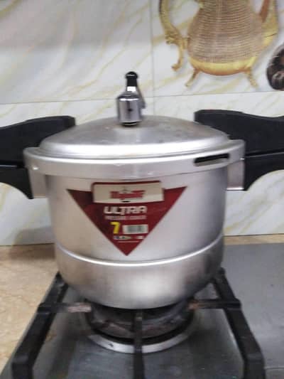 steam,, pressure cooker megistic new design short handle