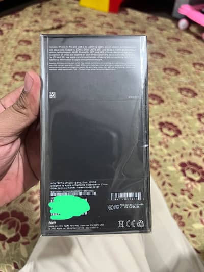 12 pro 128 gb colore gold box pack non active