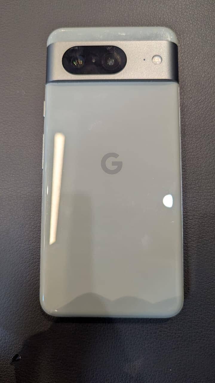 Google Pixel 8 1